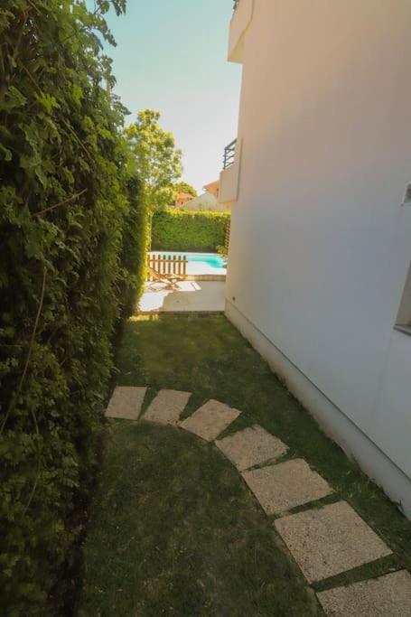 Cascais Getaway With A Shared Pool公寓 外观 照片